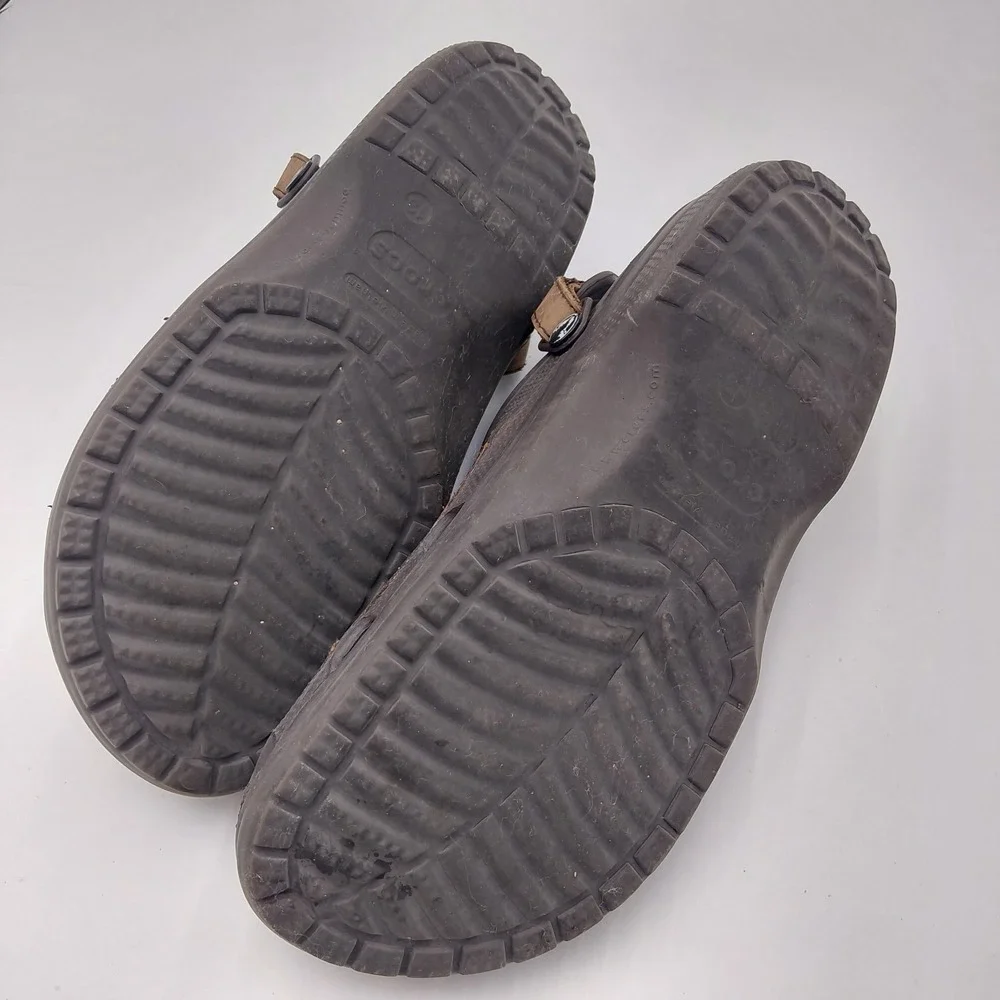 Crocs Yukon Clogs Mens 13 Leather Upper Slip On Back Strap Embossed Mickey